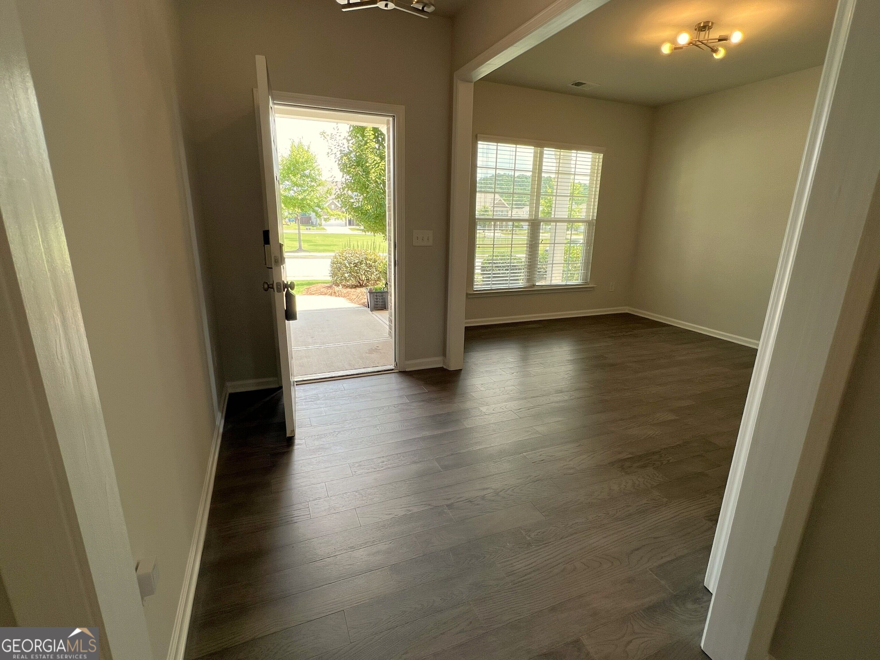 1838 Atherton Way Property Photo 11