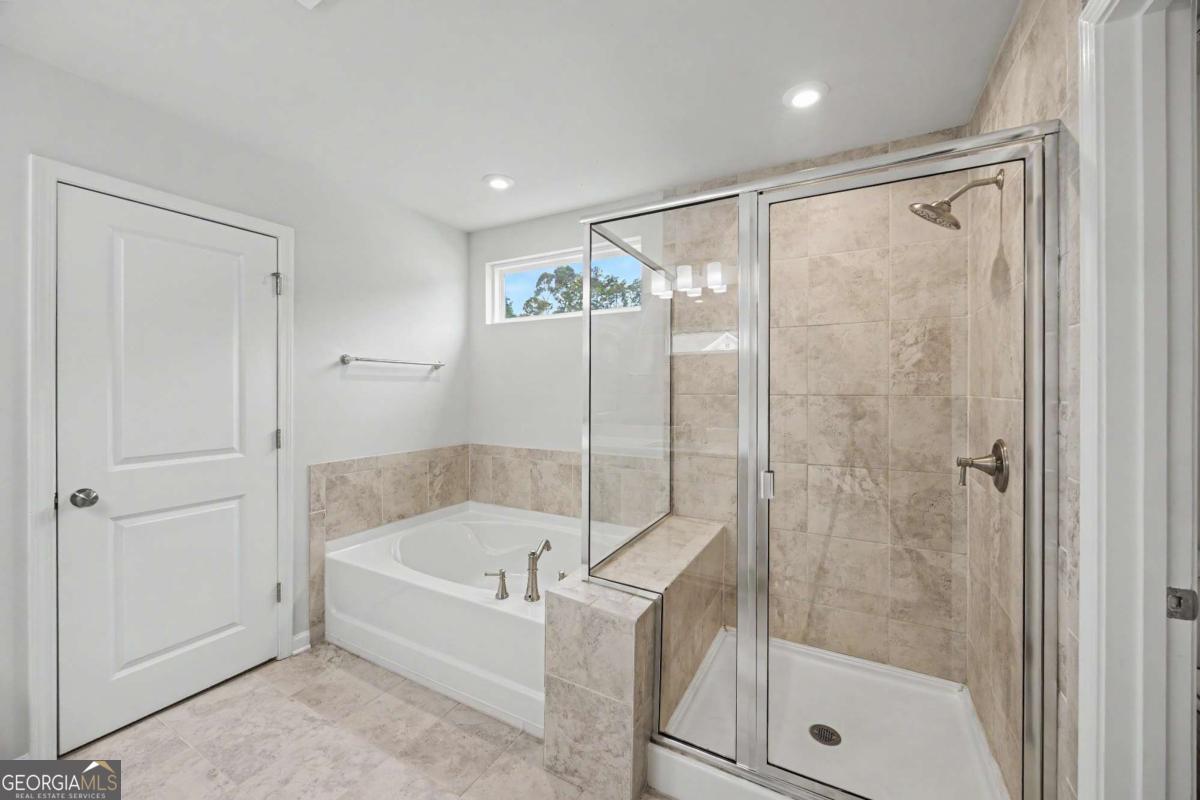 1838 Atherton Way Property Photo 16