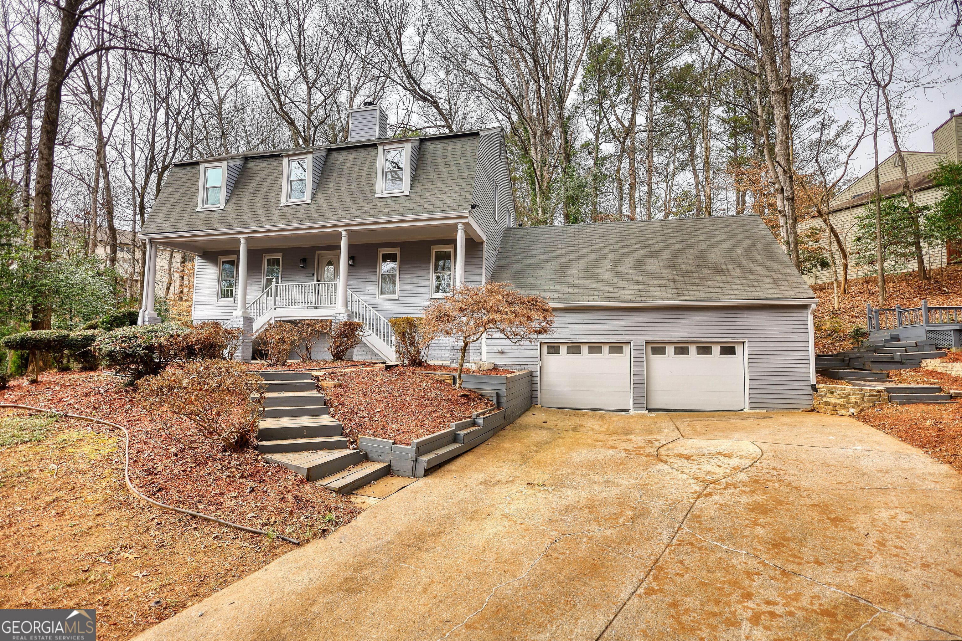 4205 Aberdeen Pass NE Property Photo 1