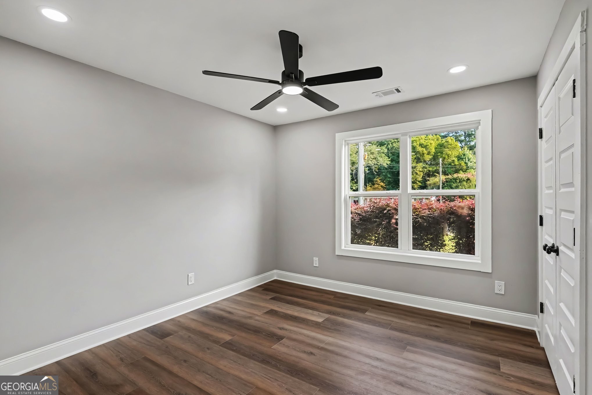 520 Vineyard Road Property Photo 20