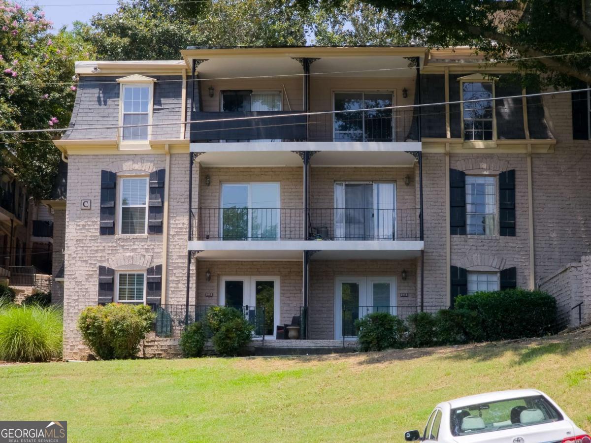 2805 Ne Northeast Expy Way Ne # 14 Property Photo 1