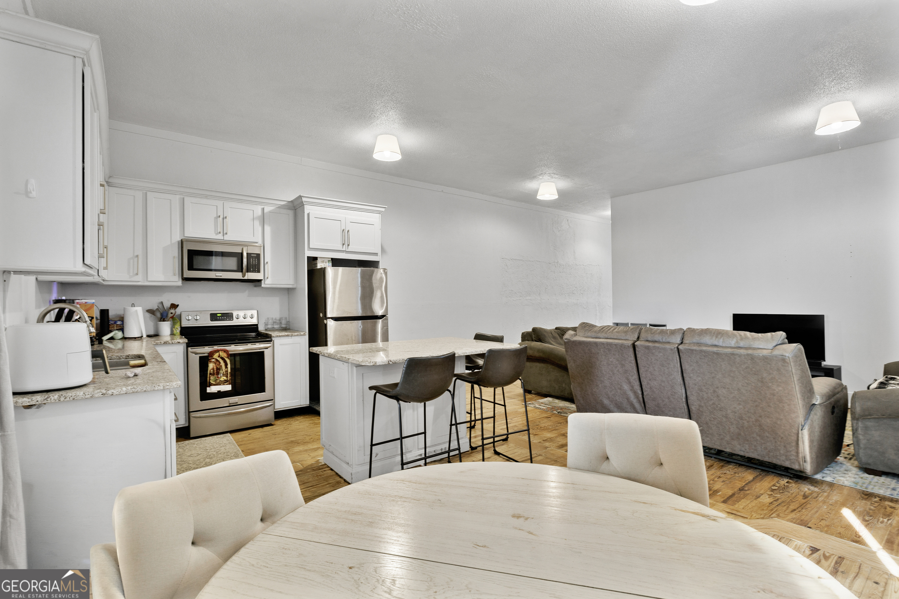 10117 Commerce Street Property Photo 26