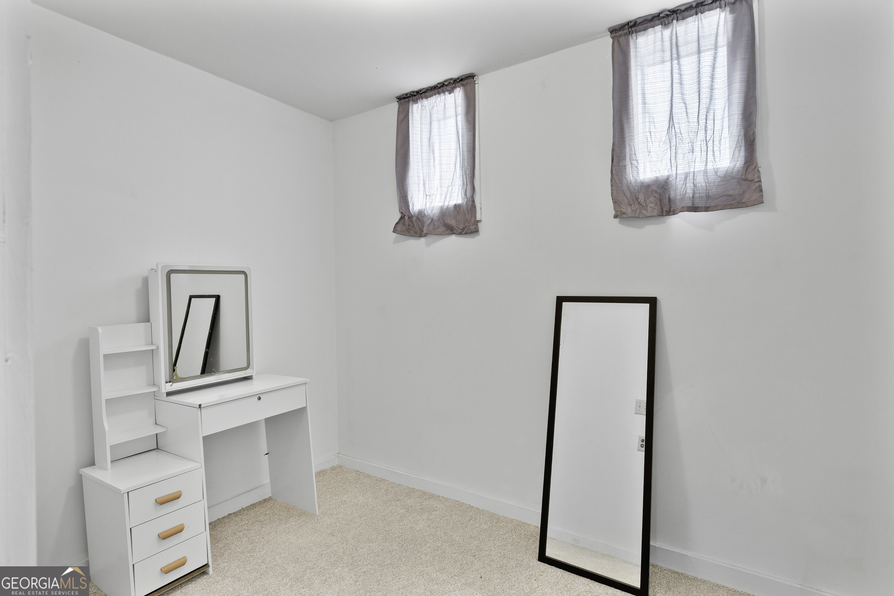 10117 Commerce Street Property Photo 33