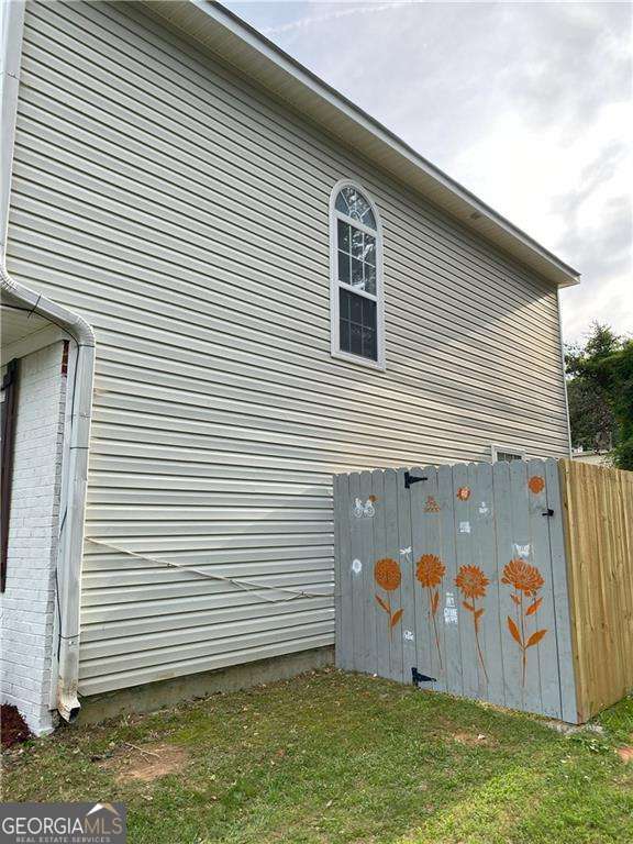 1754 Soapstone Court Property Photo 18