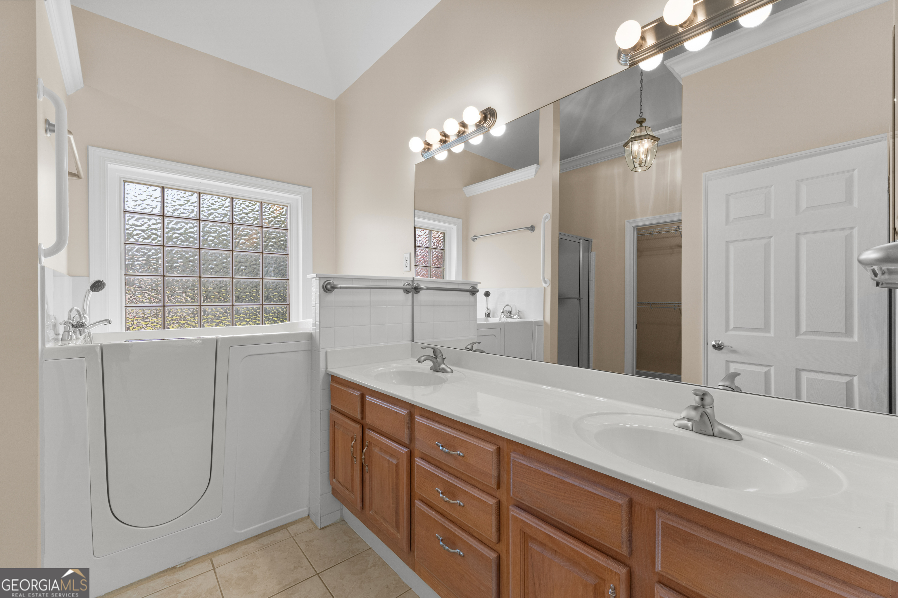 106 Manor Way Property Photo 29