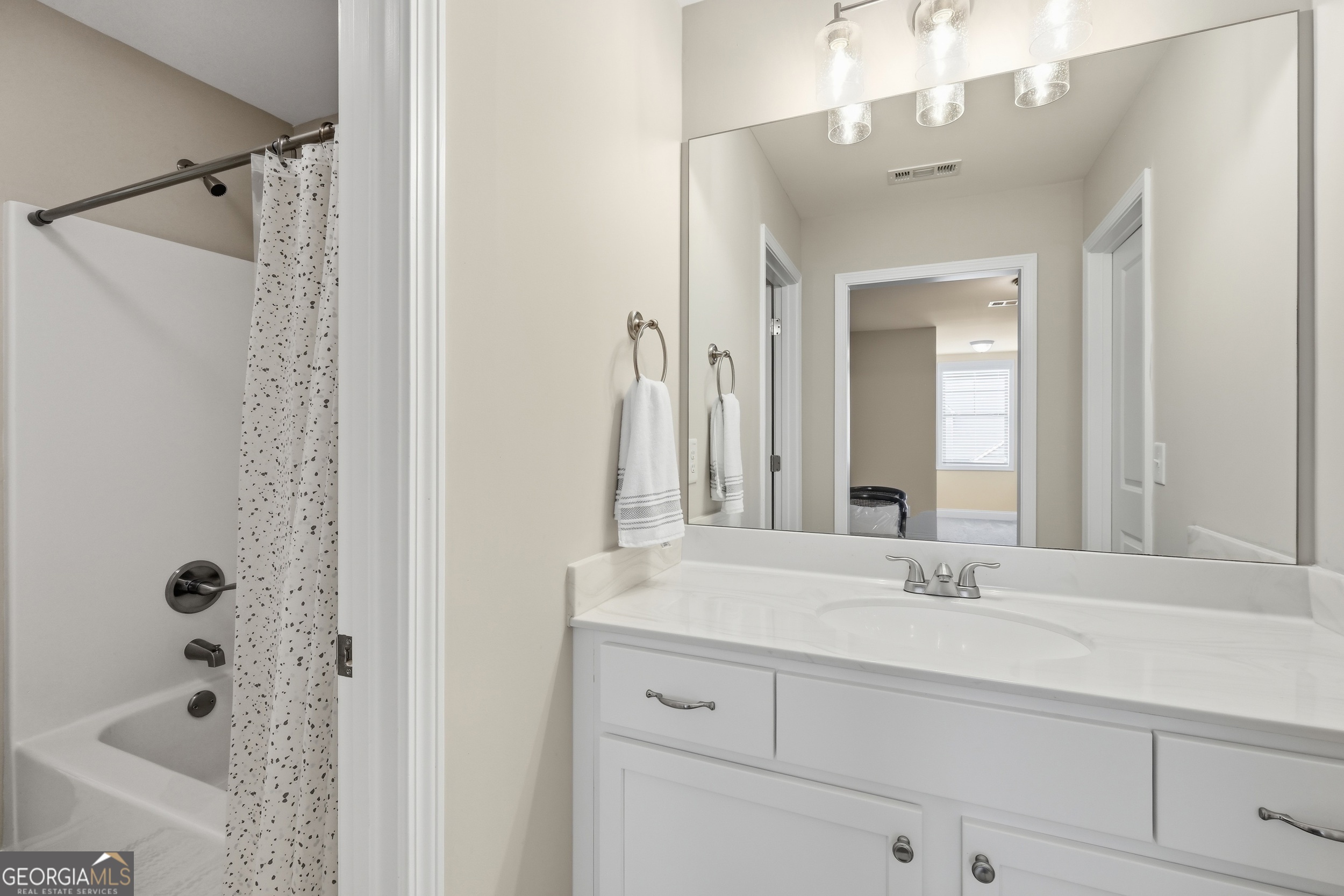3874 Valley View Court Property Photo 14