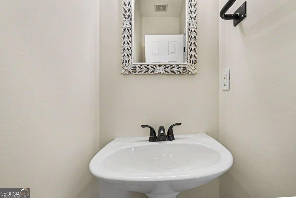 417 Heritage Park Trace Nw # 2 Property Photo 11