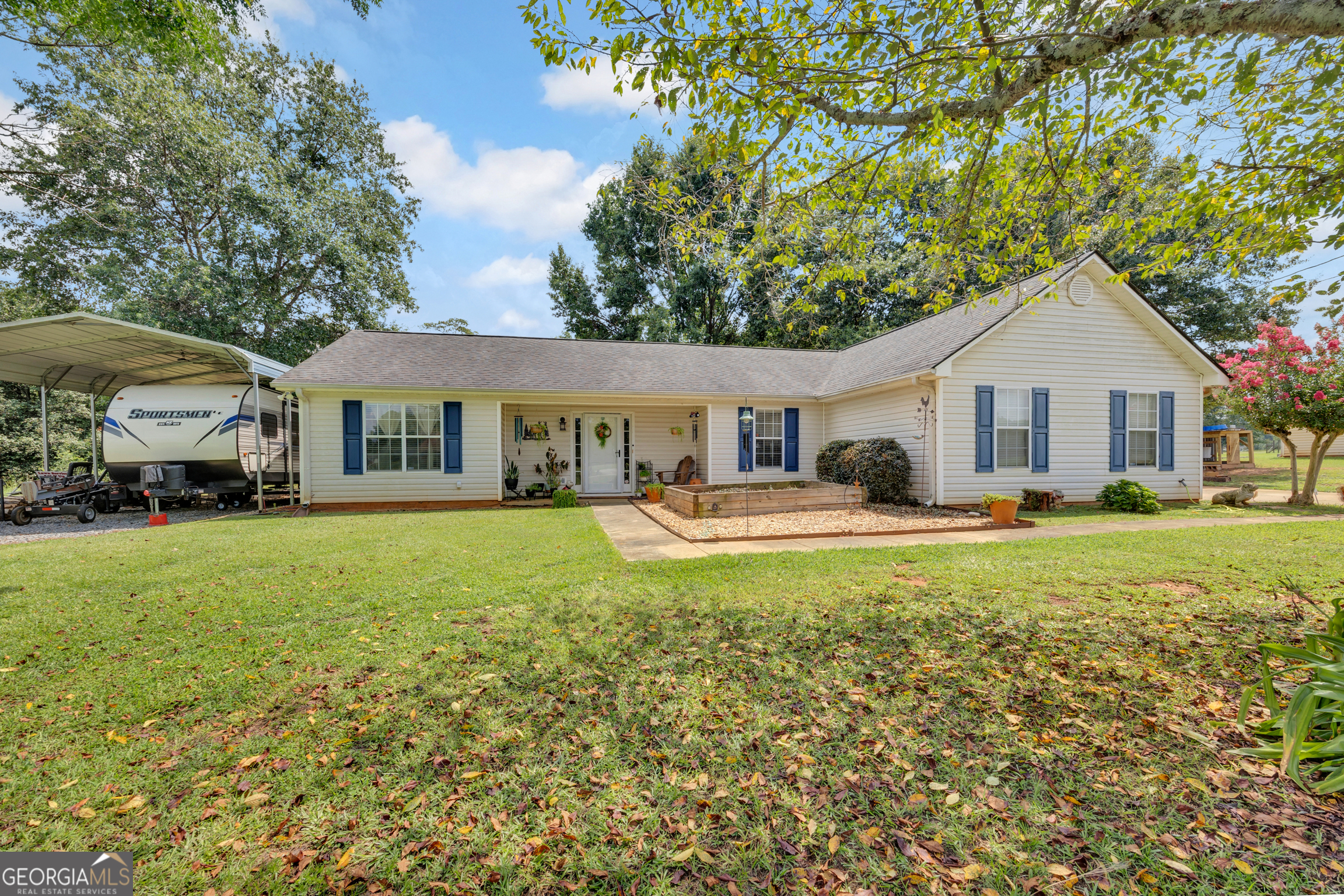 88 Snapping Shoals Road Property Photo 1