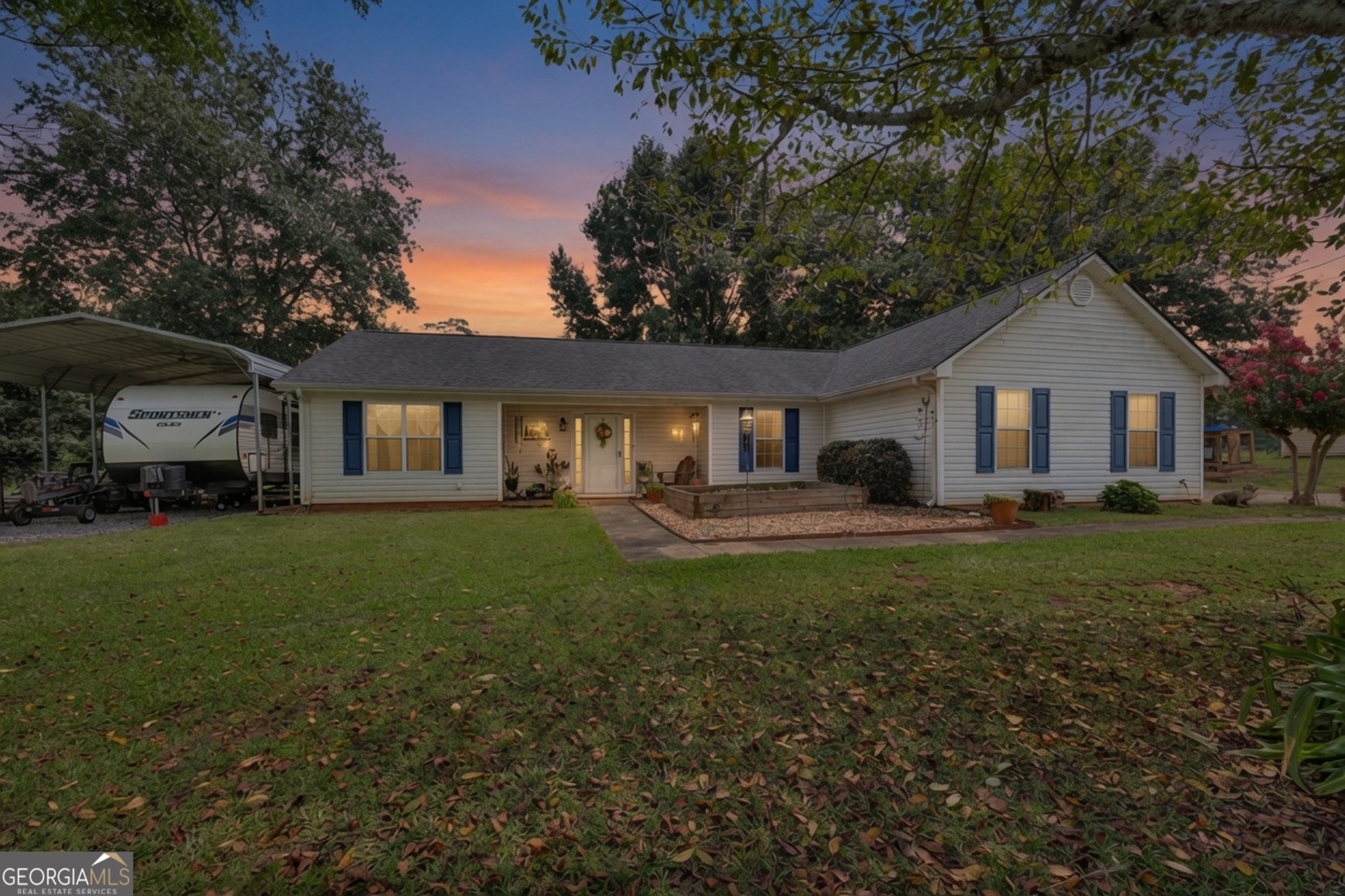 88 Snapping Shoals Road Property Photo 3