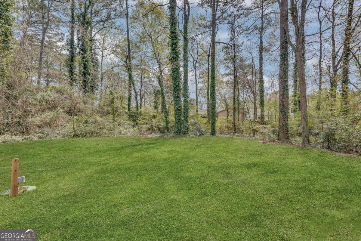3394 Dearwood Drive Sw Property Photo 6