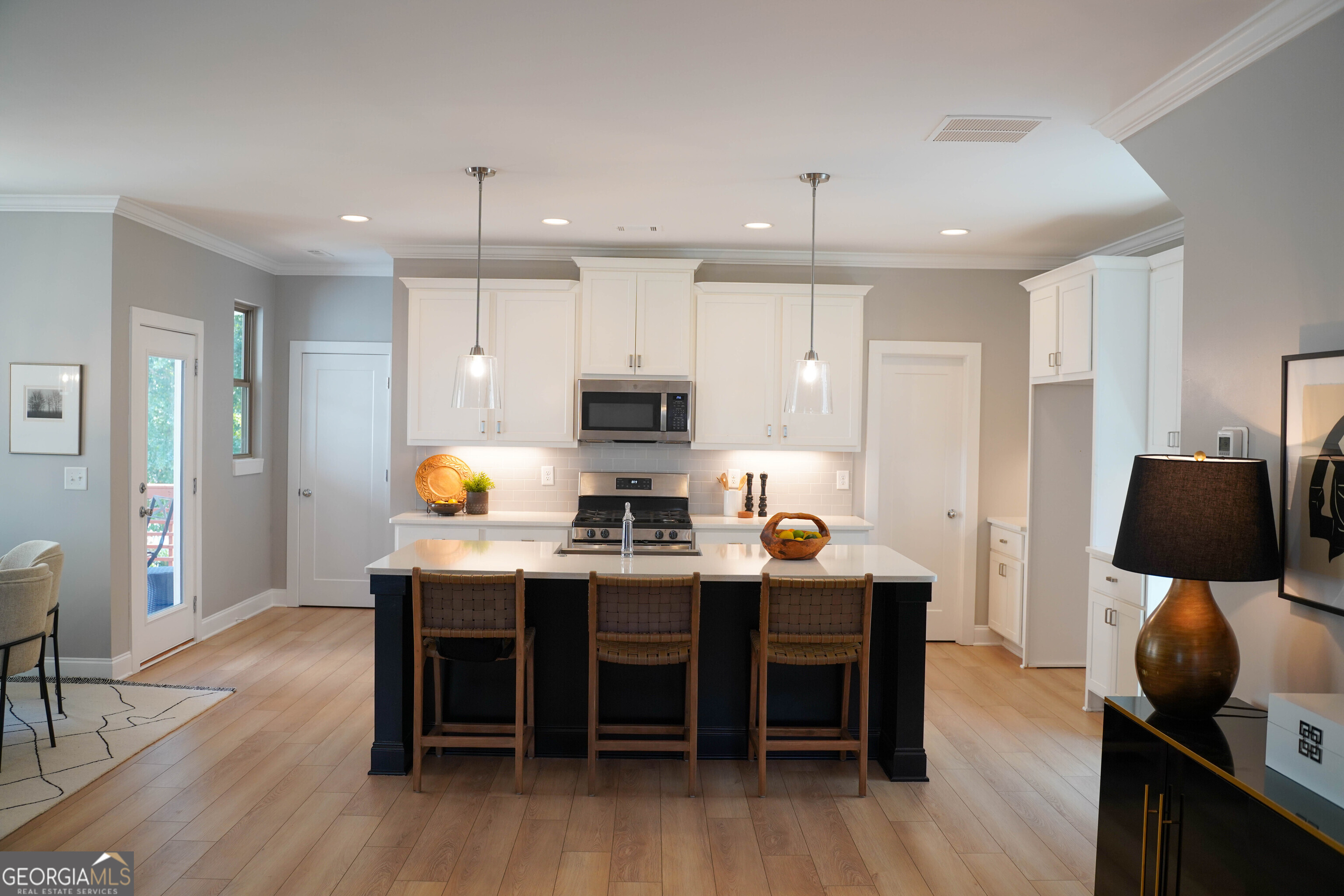 5313 Hearthstone Street Property Photo 8