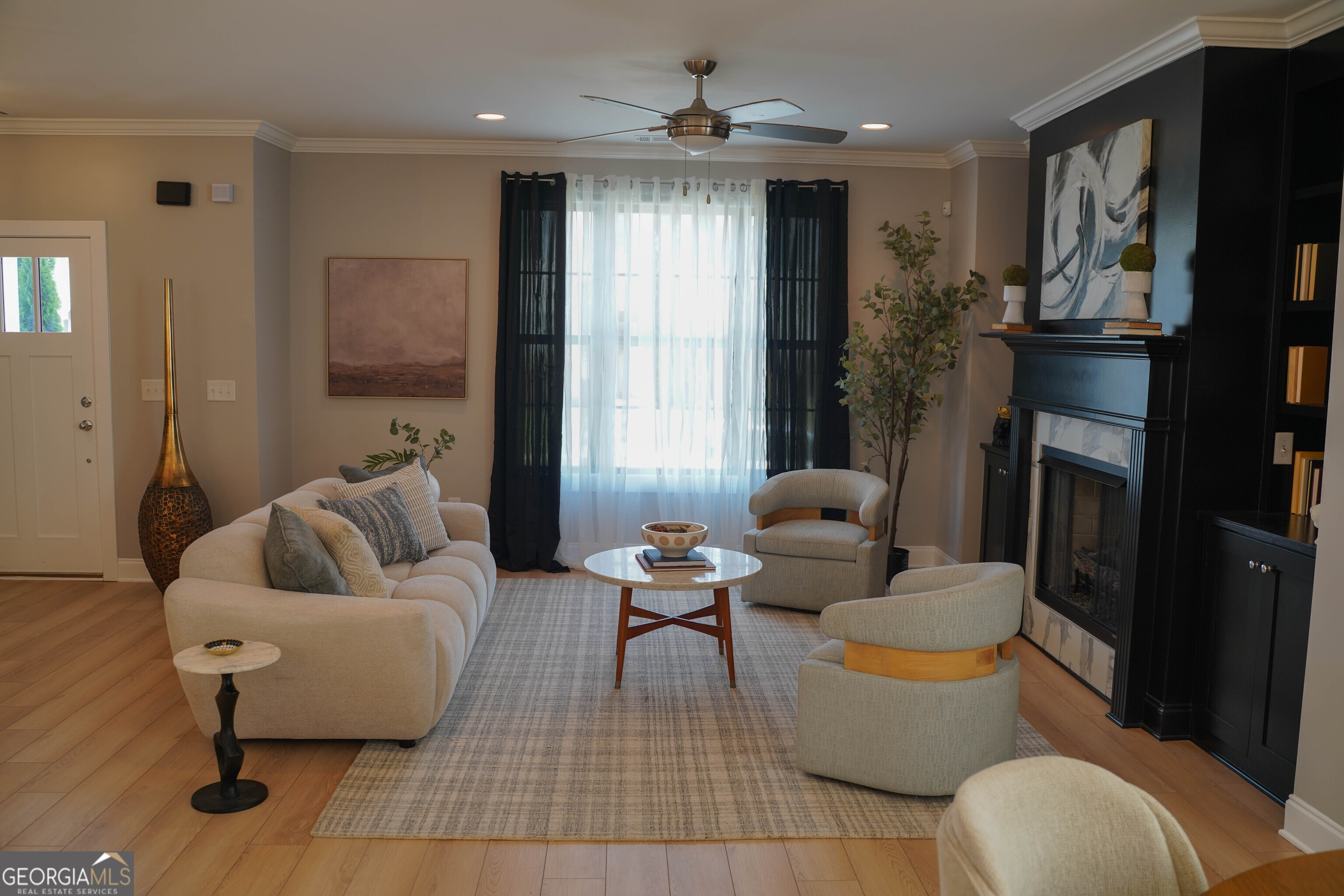 5313 Hearthstone Street Property Photo 13