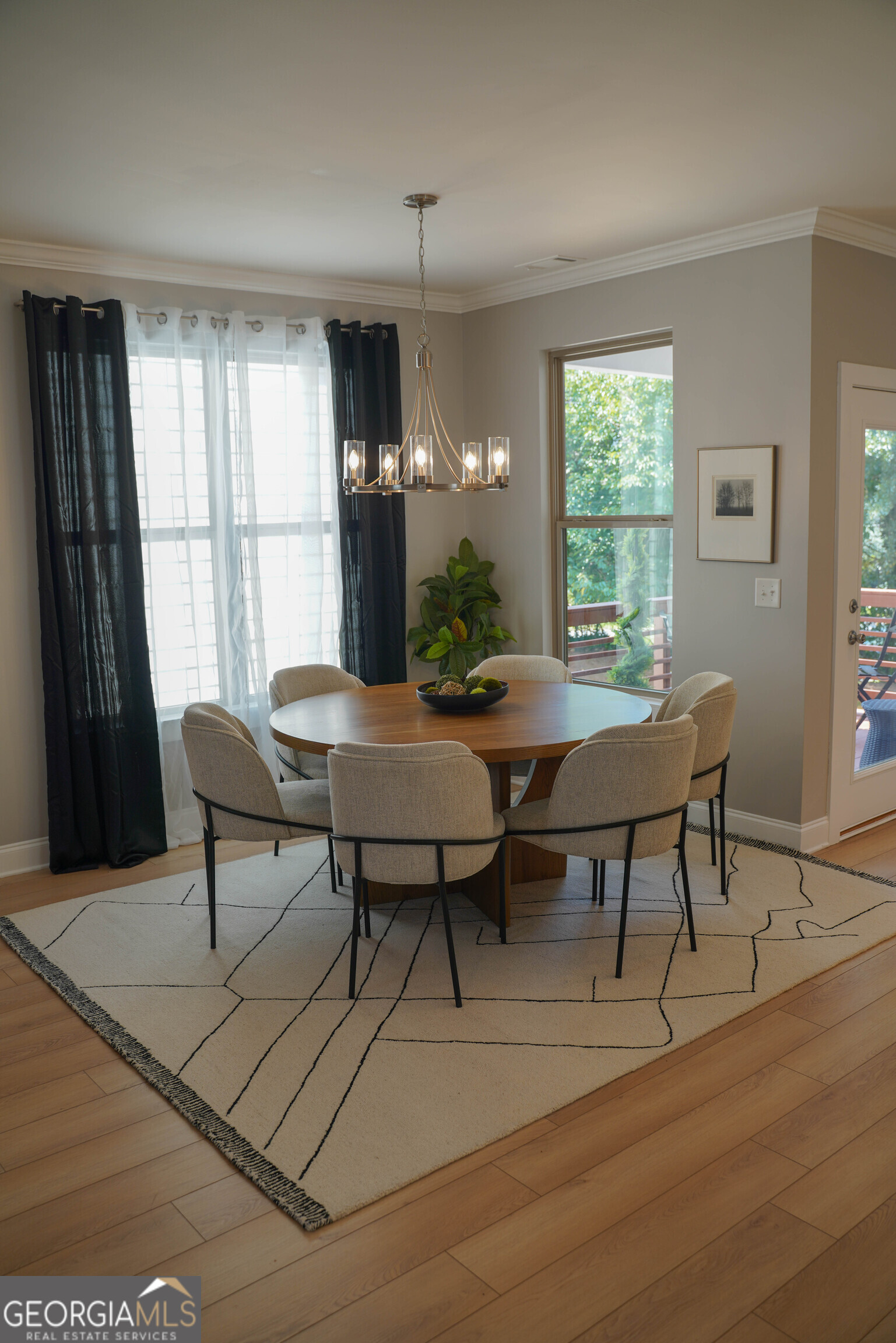 5313 Hearthstone Street Property Photo 14