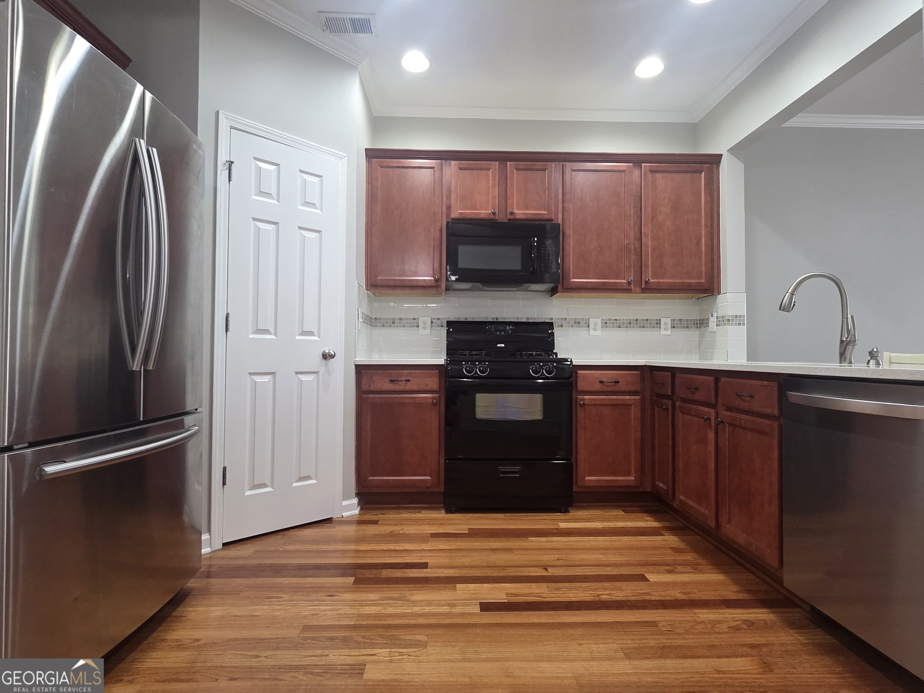2720 Beynon Lane Property Photo 4