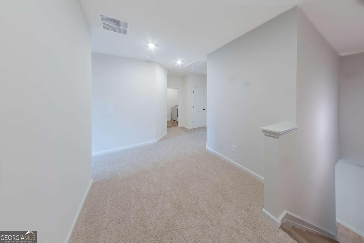 411 Summit View Lane # 3 Property Photo 8