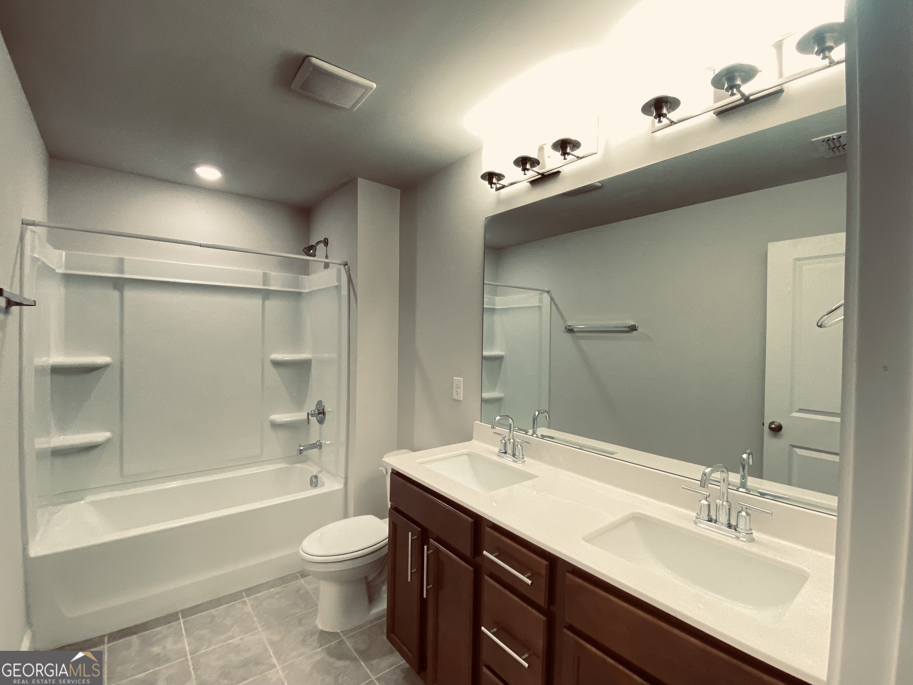3290 Summerpoint Crossing Property Photo 38