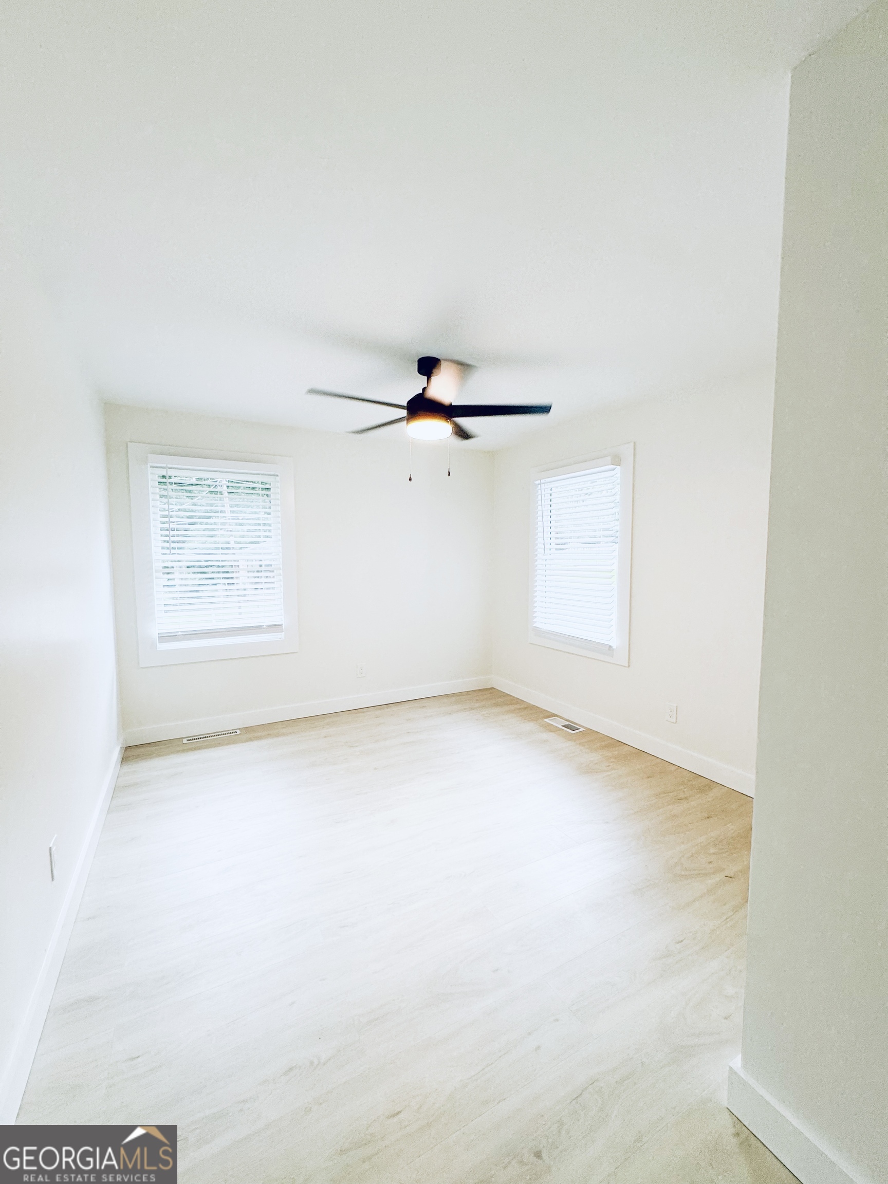 2702 Rollingwood Lane Se Property Photo 12