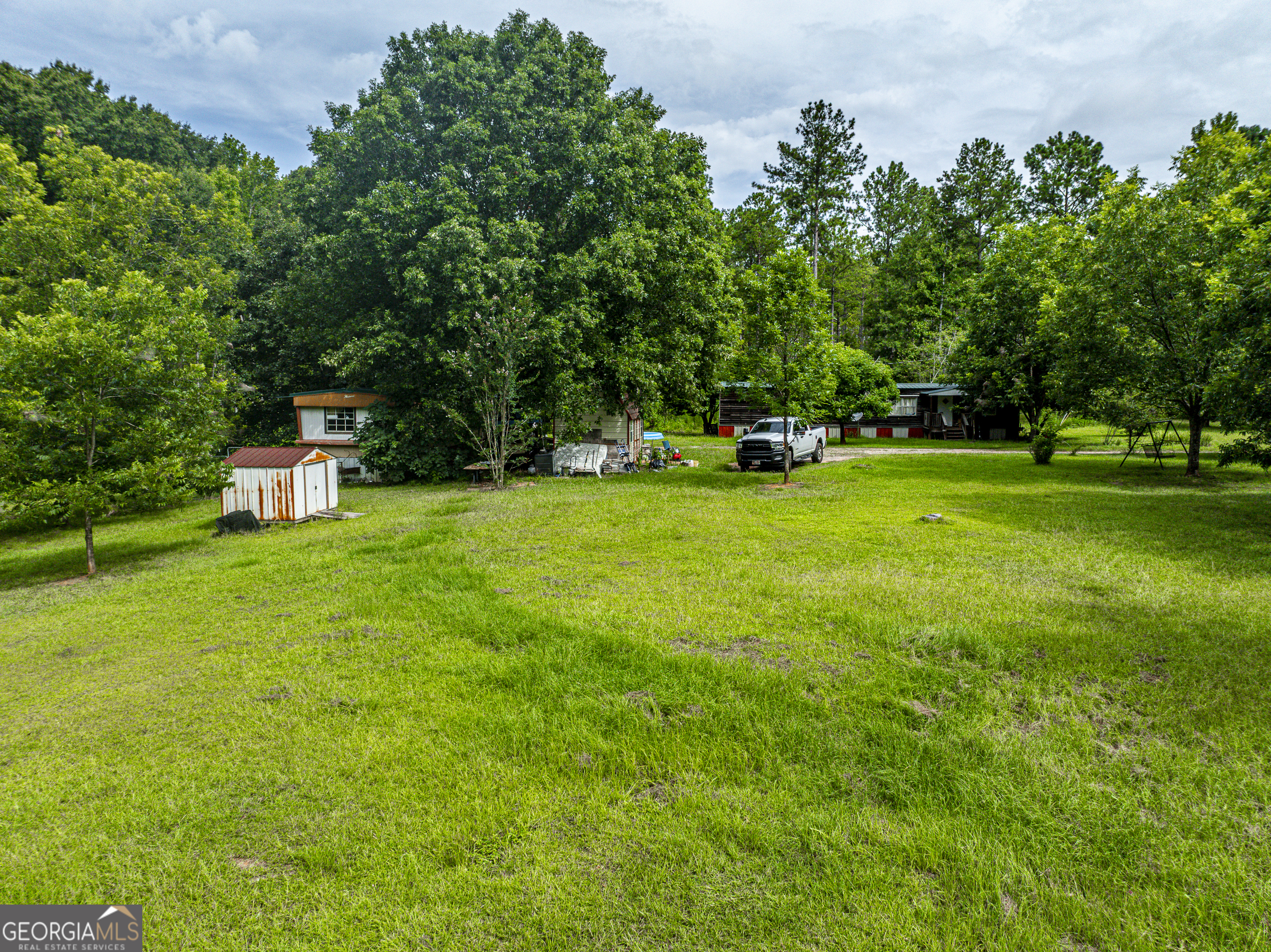 1052 Fortville Milledgeville Road Property Photo 4