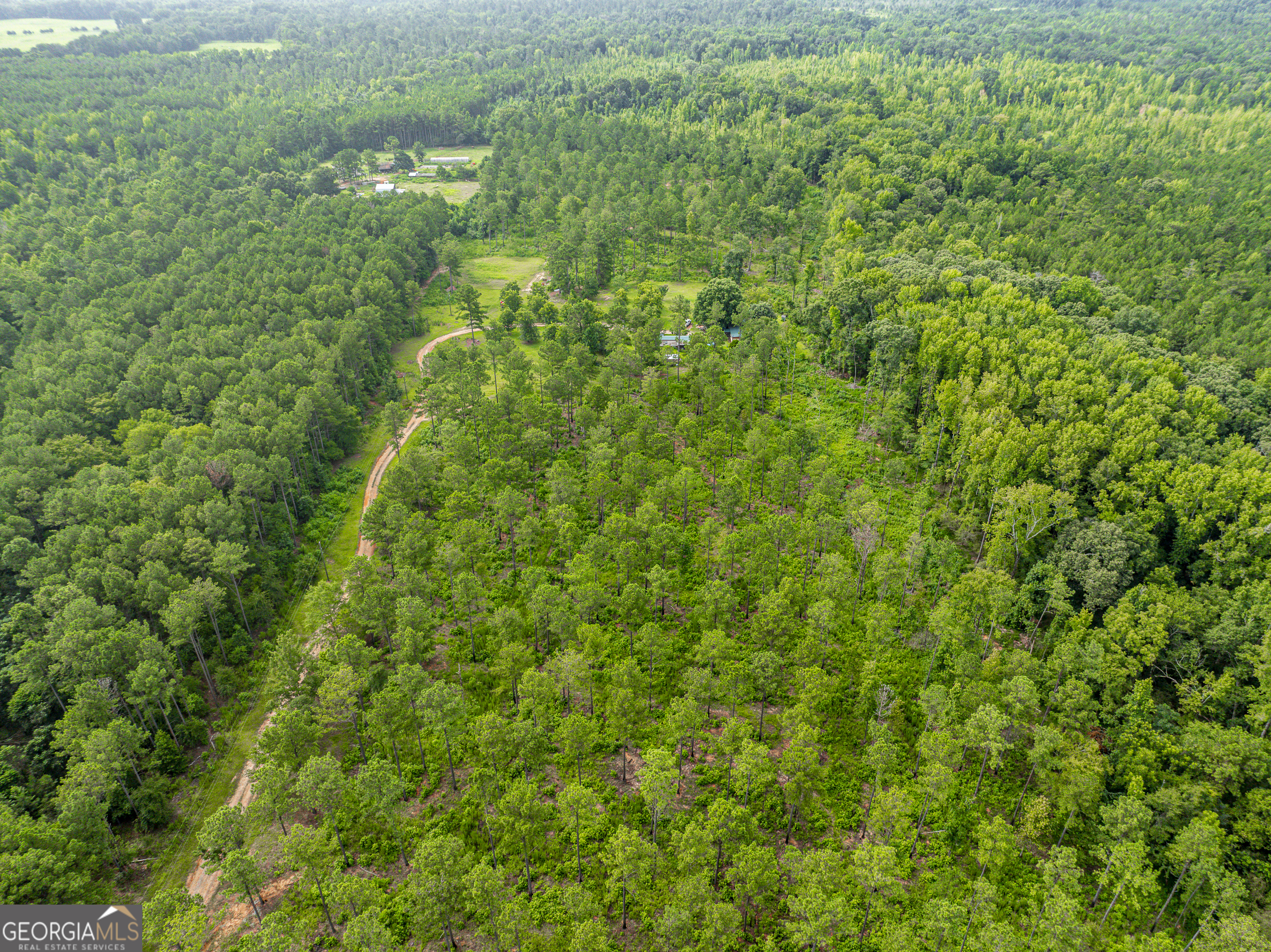 1052 Fortville Milledgeville Road Property Photo 12