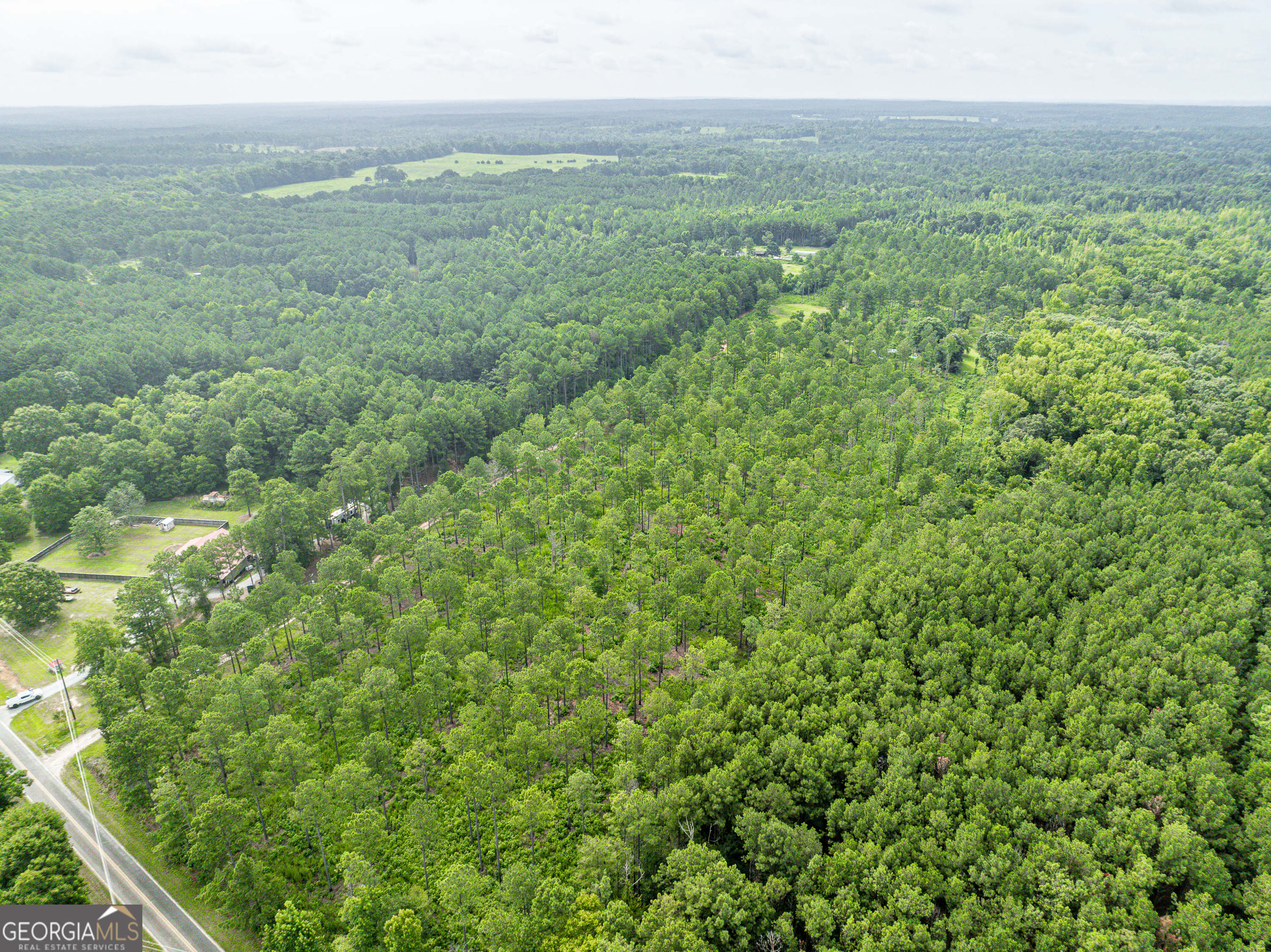 1052 Fortville Milledgeville Road Property Photo 17