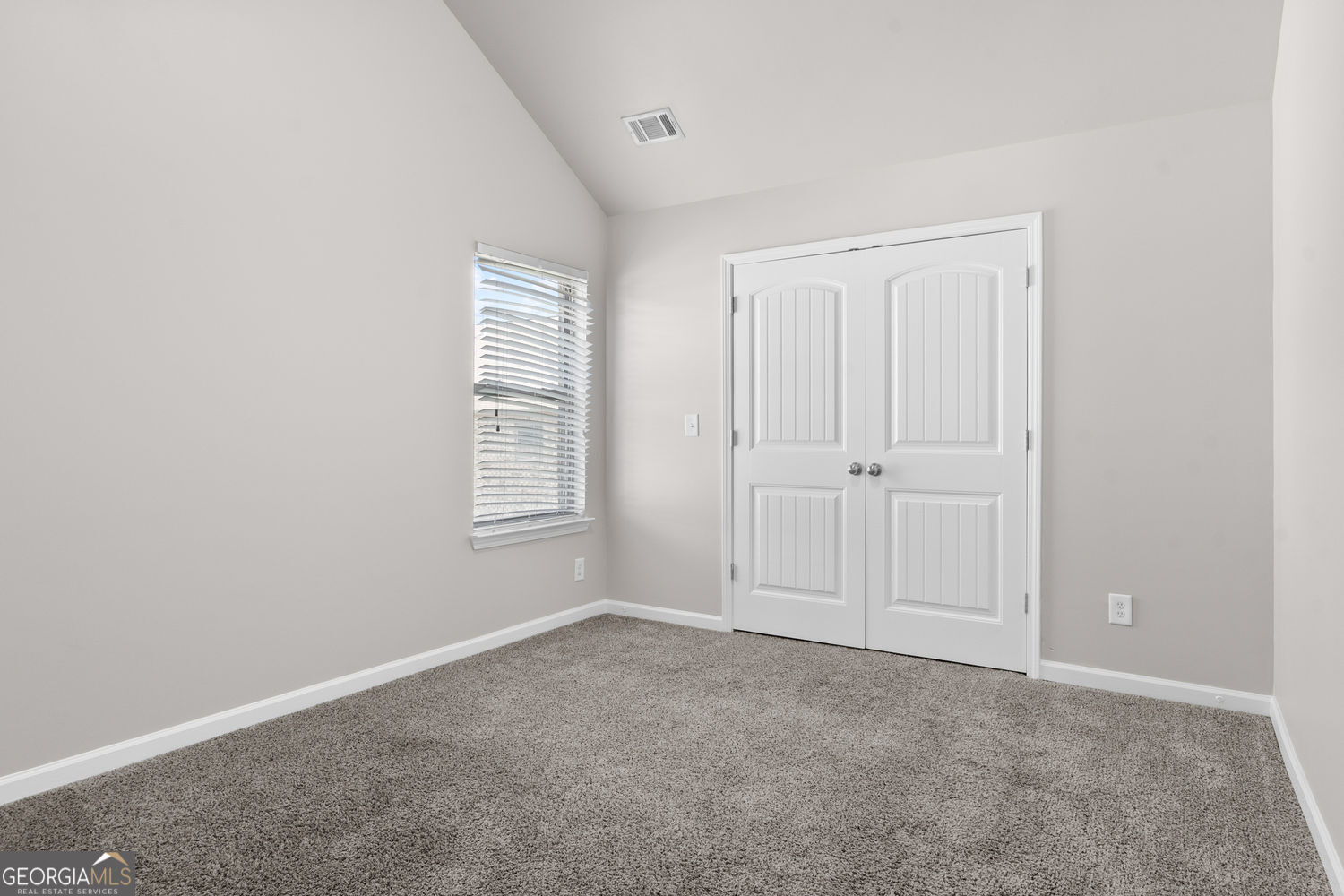 419 Live Oak Pass Property Photo 16