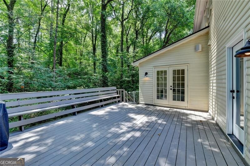 585 Cambridge Way Property Photo 65