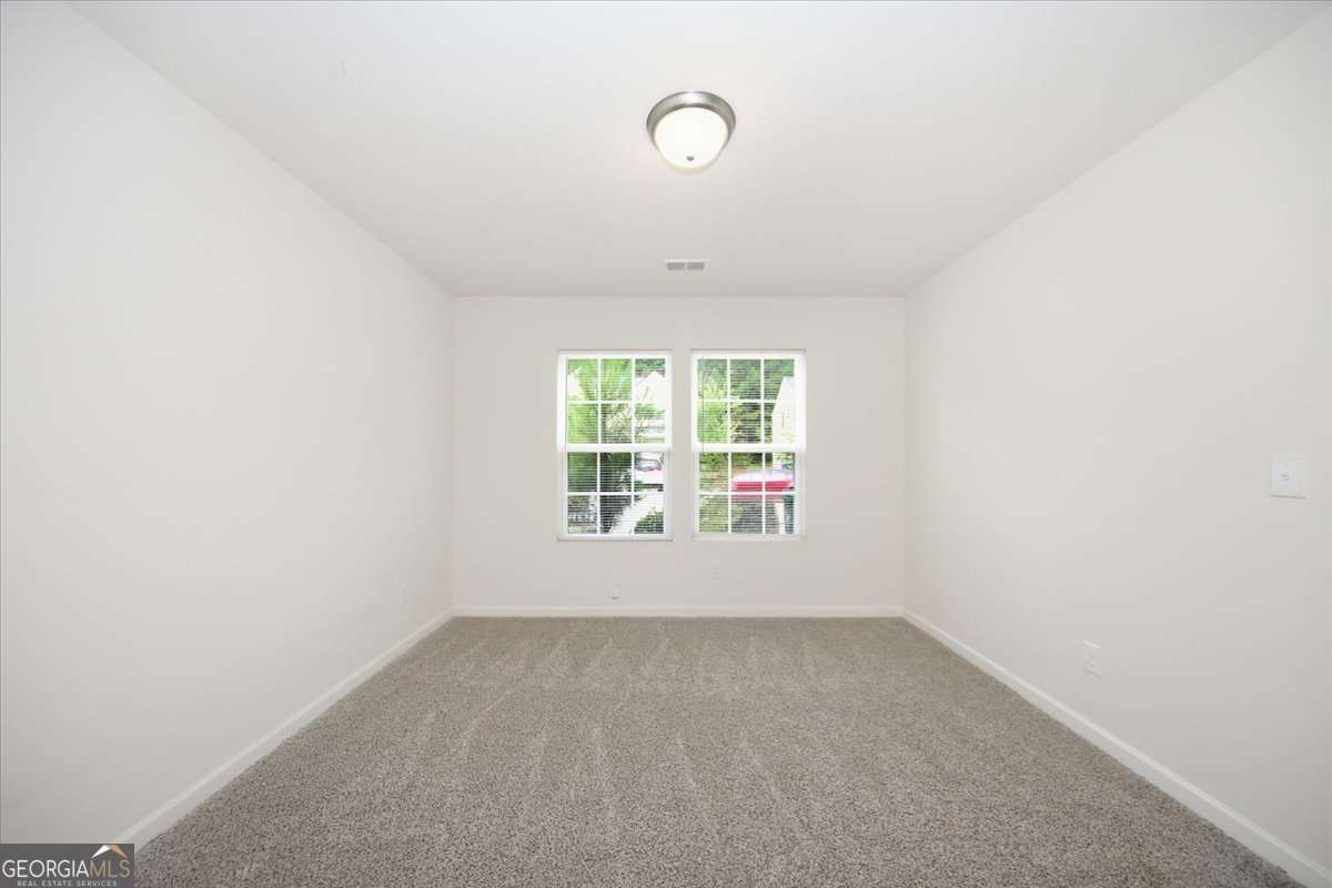 2543 Piering Drive Property Photo 11
