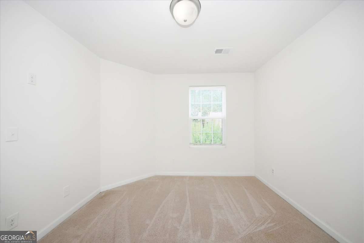 2543 Piering Drive Property Photo 17