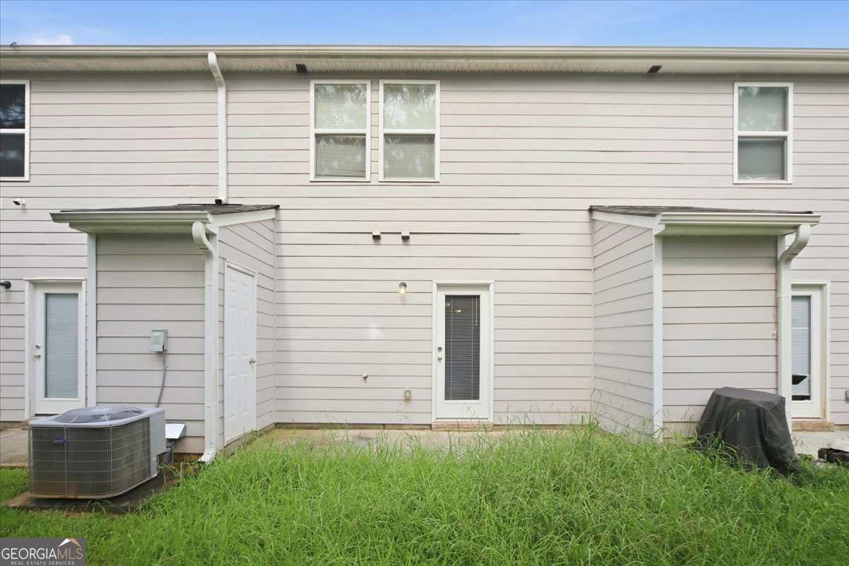2543 Piering Drive Property Photo 25
