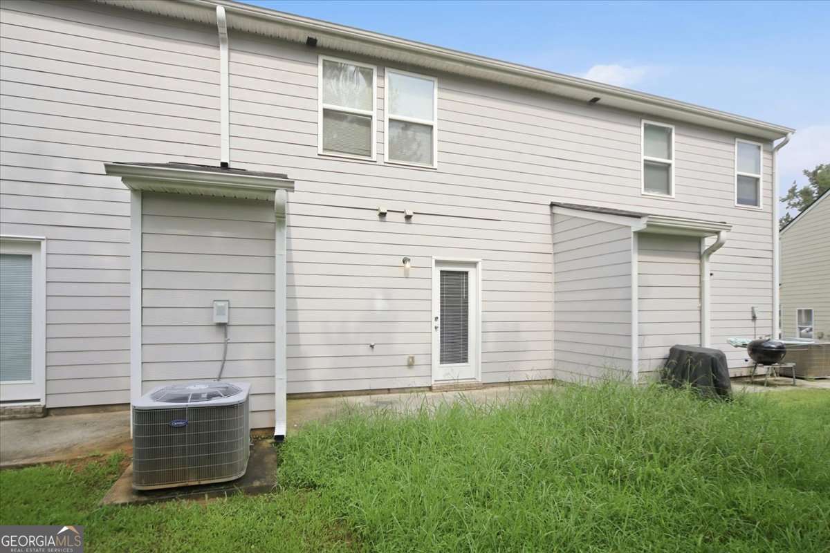 2543 Piering Drive Property Photo 27