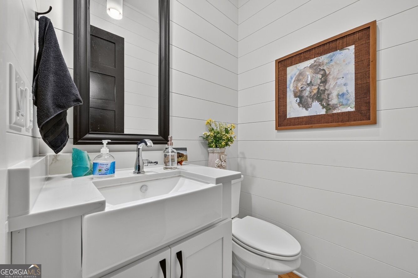 624 High Summit Drive Property Photo 20