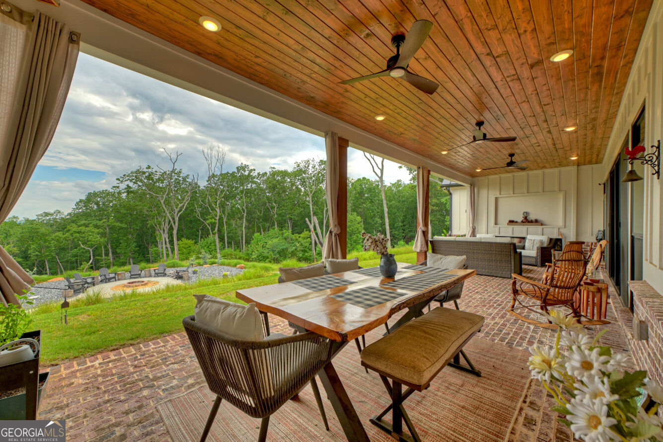 624 High Summit Drive Property Photo 42
