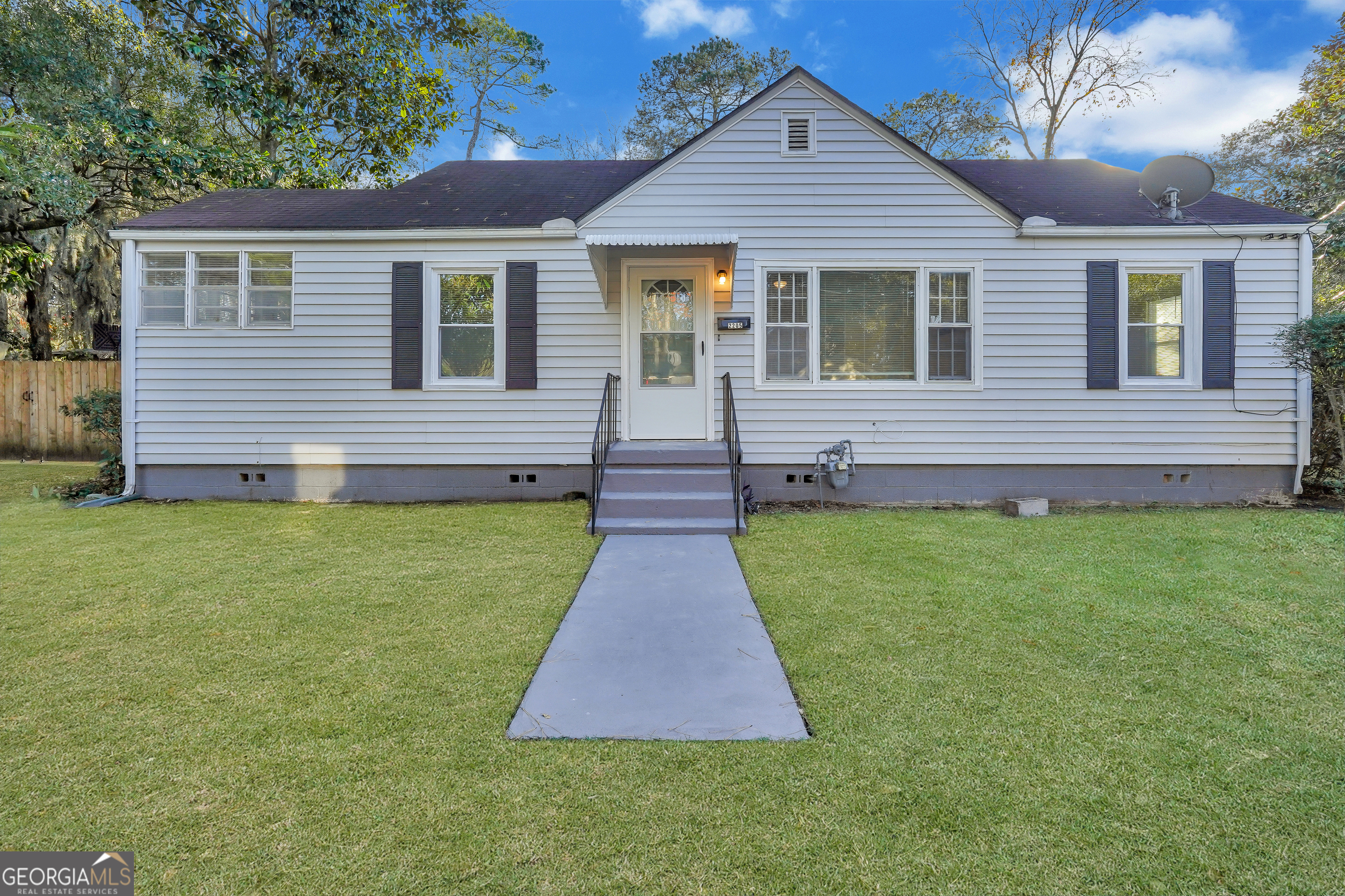 2205 Texas Avenue Property Photo 1