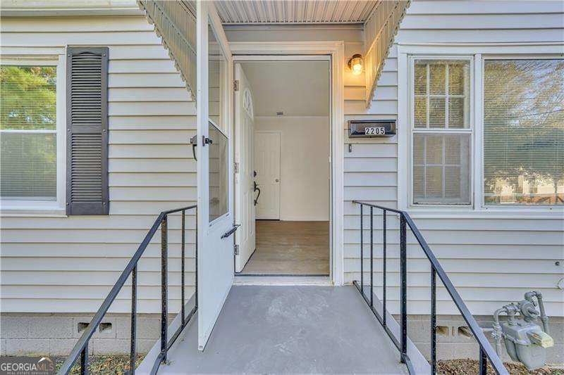 2205 Texas Avenue Property Photo 5