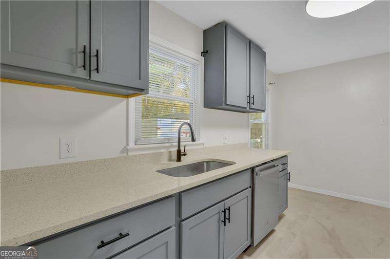 2205 Texas Avenue Property Photo 9