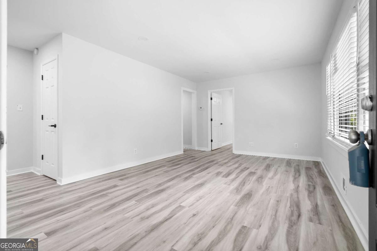 2860 Reveille Circle Se Property Photo 2