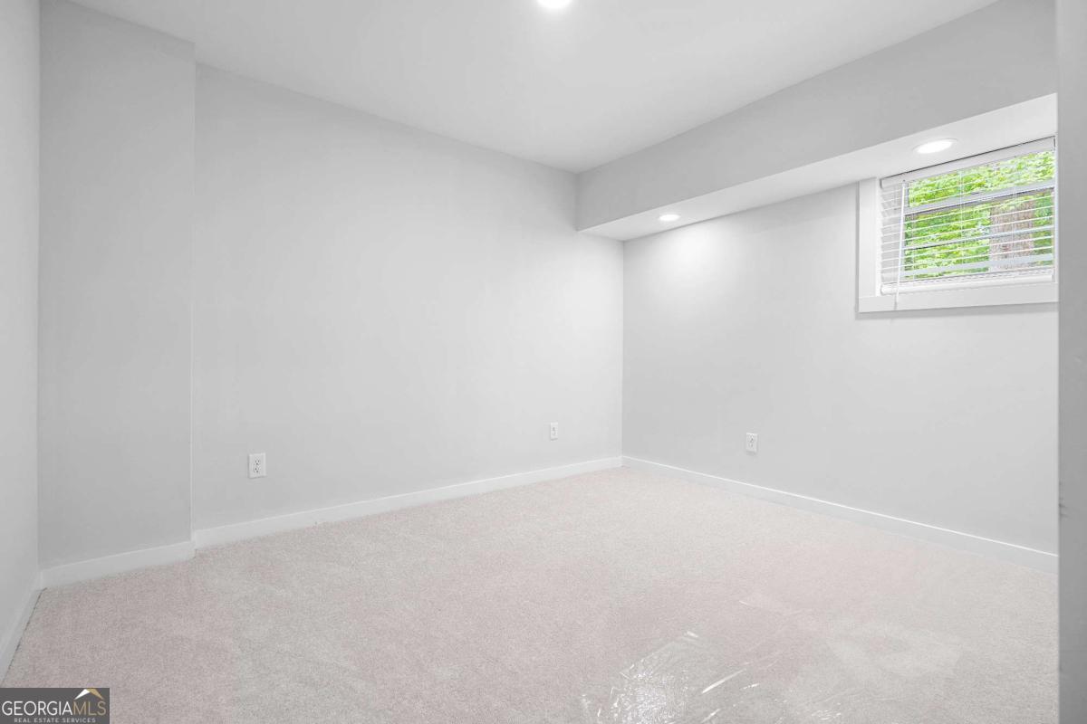 2860 Reveille Circle Se Property Photo 27