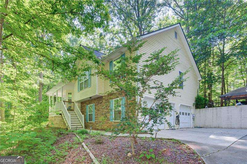 474 Spring Meadows Avenue Property Photo 2