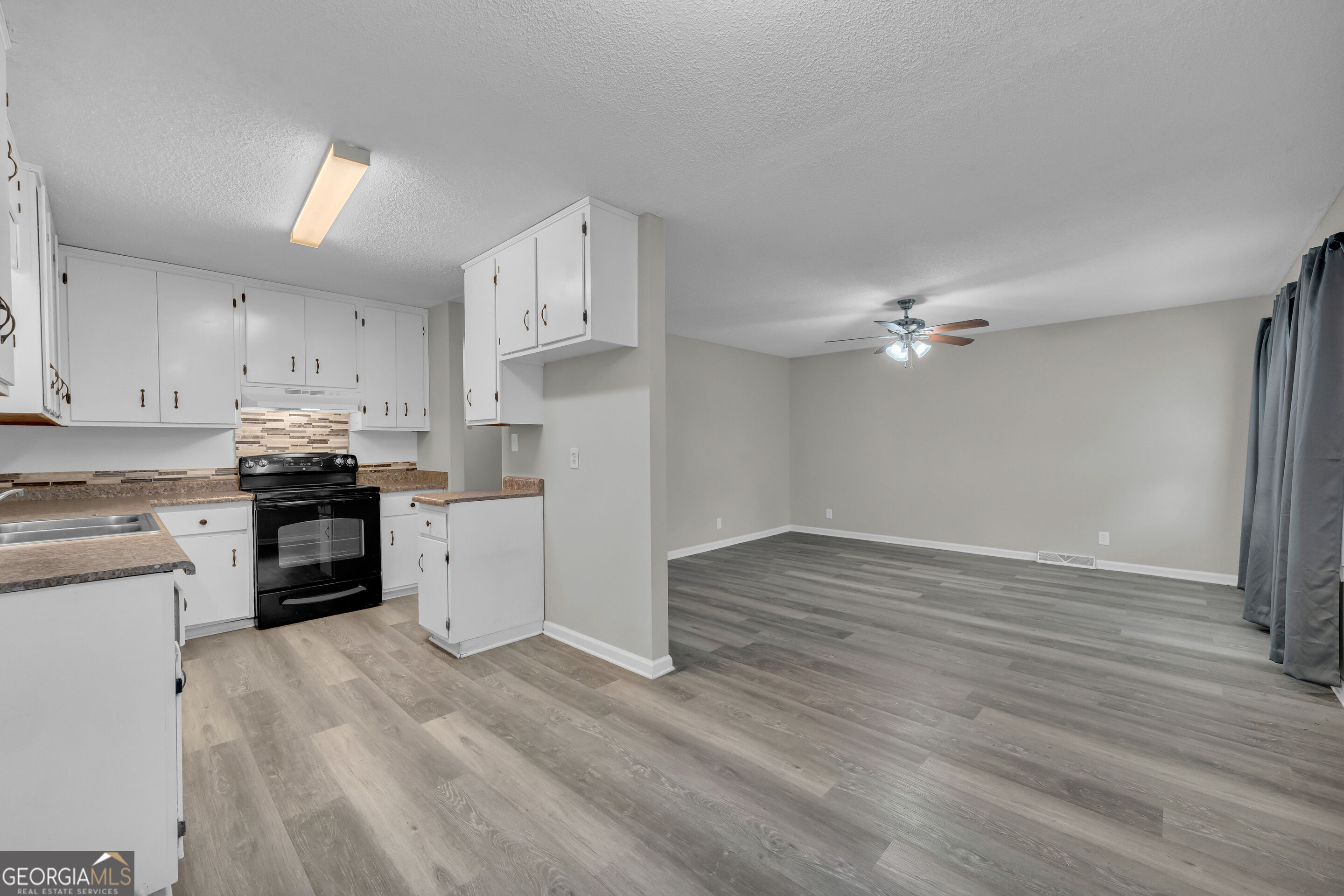 514 S Broad Street Property Photo 12