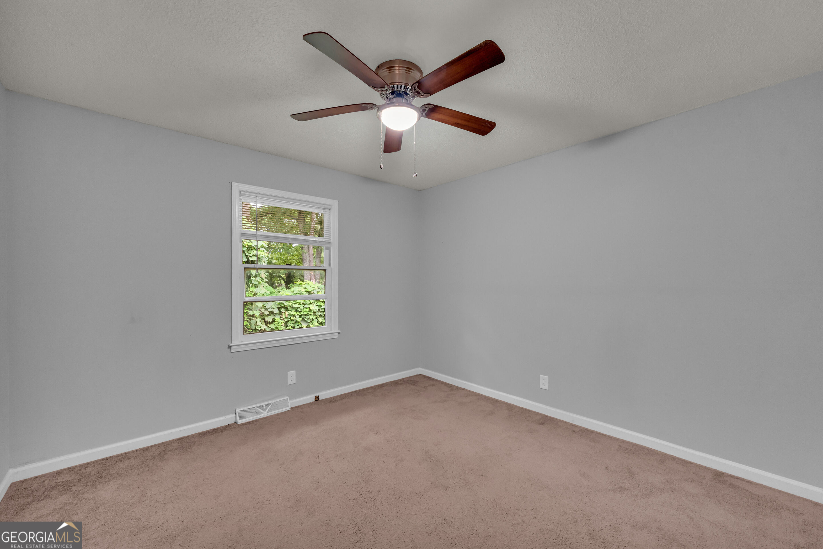 514 S Broad Street Property Photo 19
