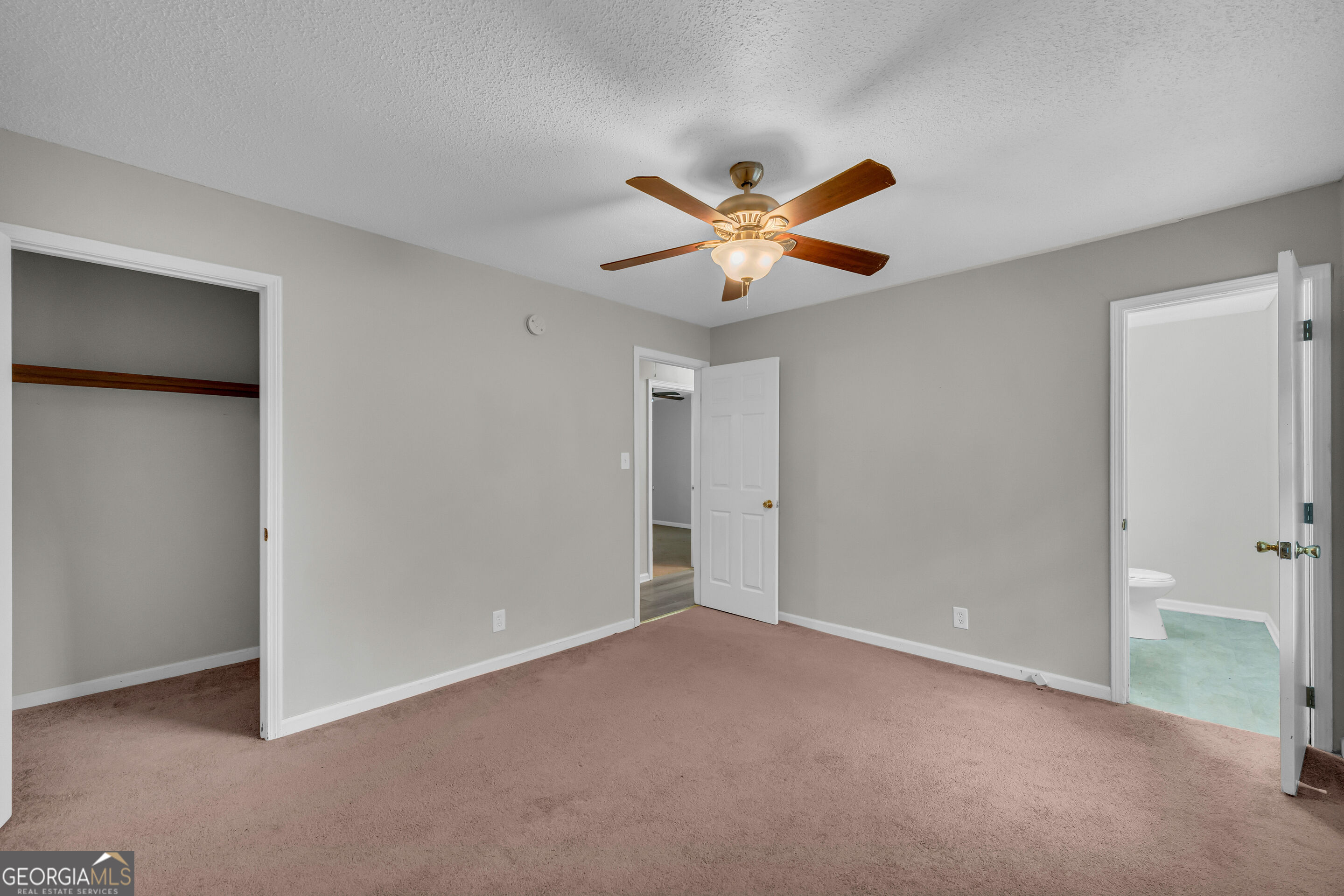 514 S Broad Street Property Photo 24