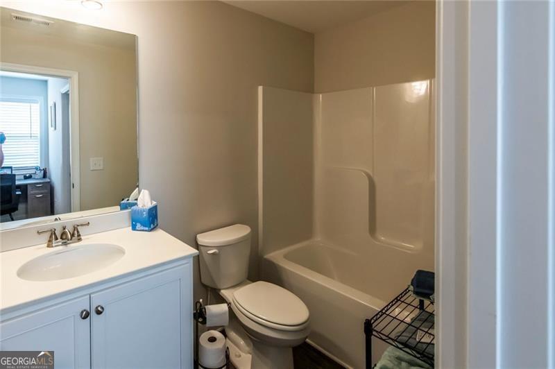98 Heritage Pointe Drive Property Photo 42