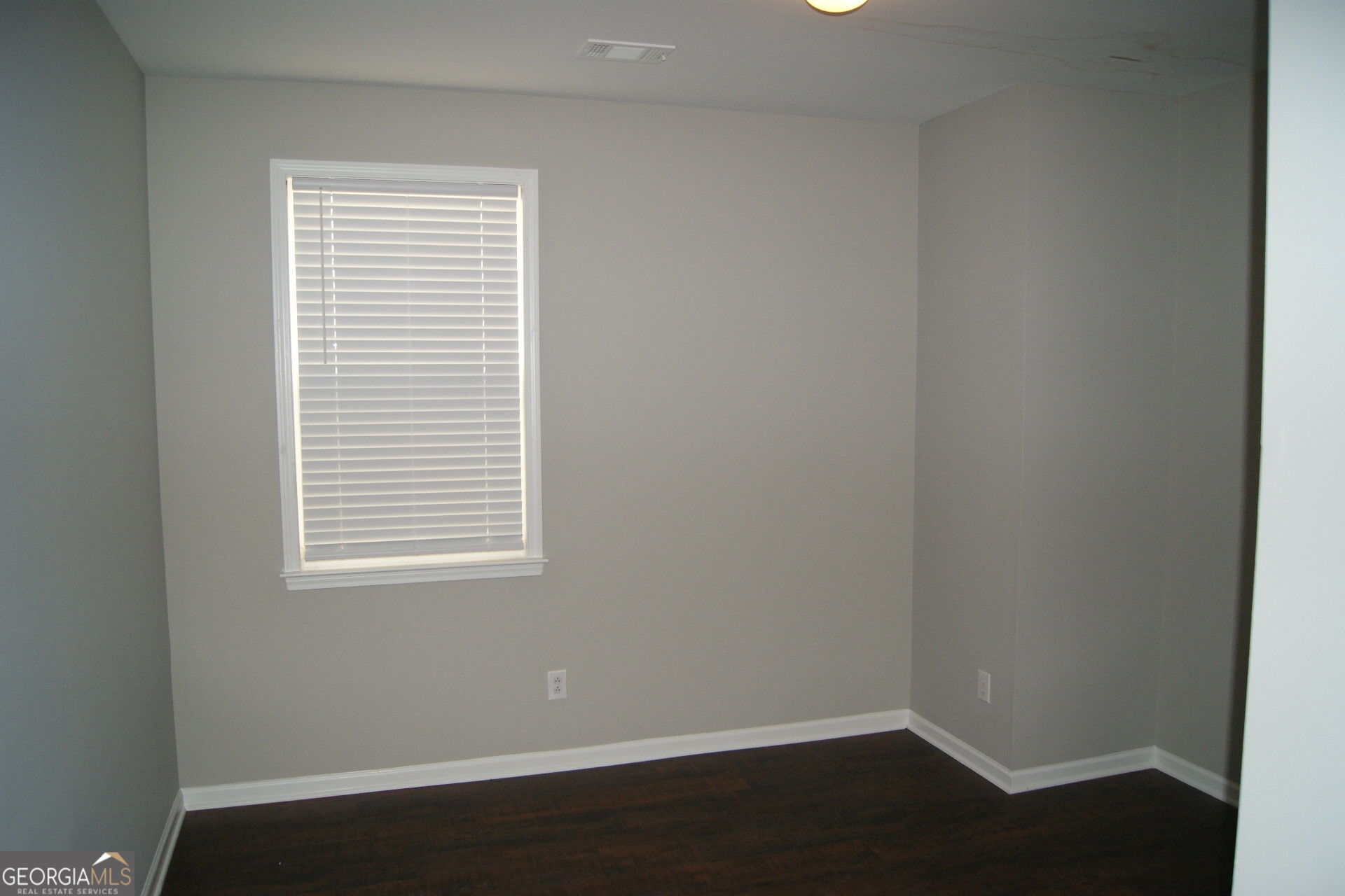 4339 Alysheba Drive Property Photo 3