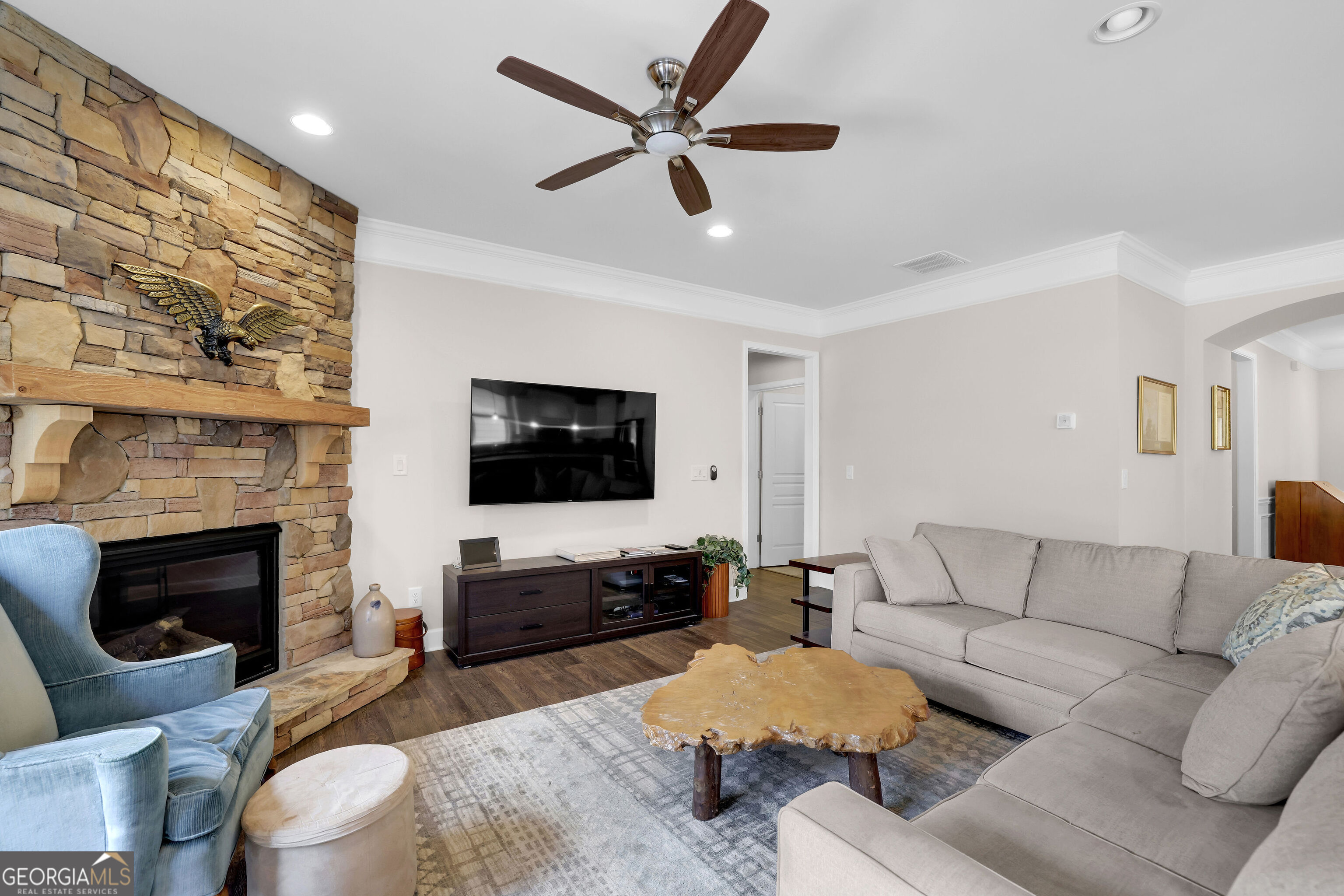 124 Wood Hollow Drive Property Photo 14
