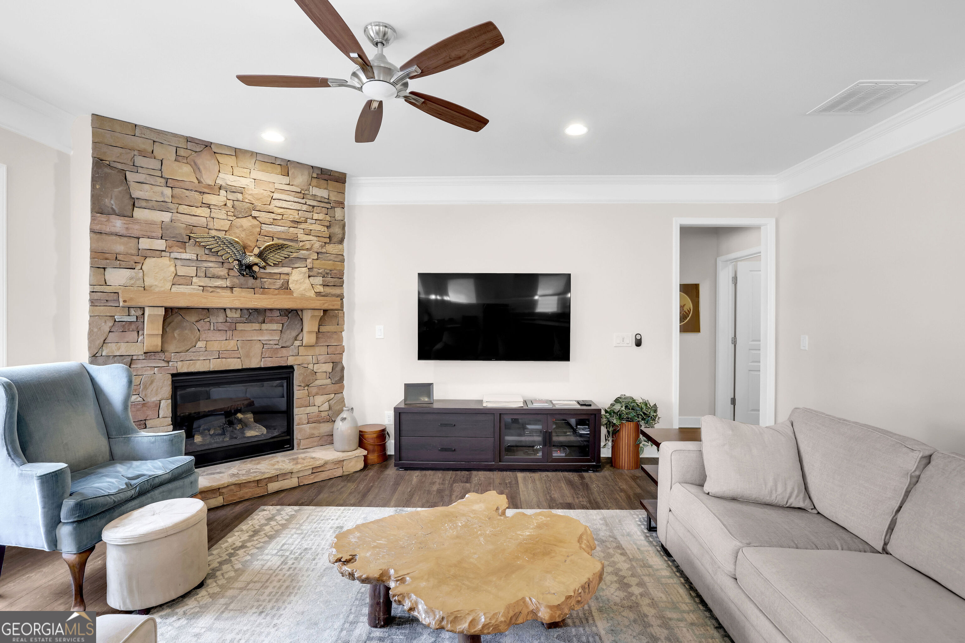 124 Wood Hollow Drive Property Photo 16