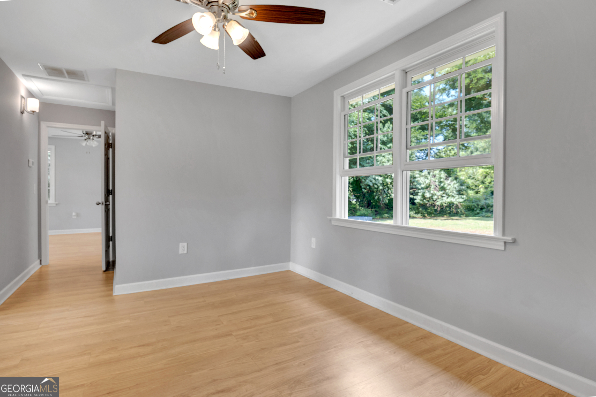 131 S Johnson Street Property Photo 11