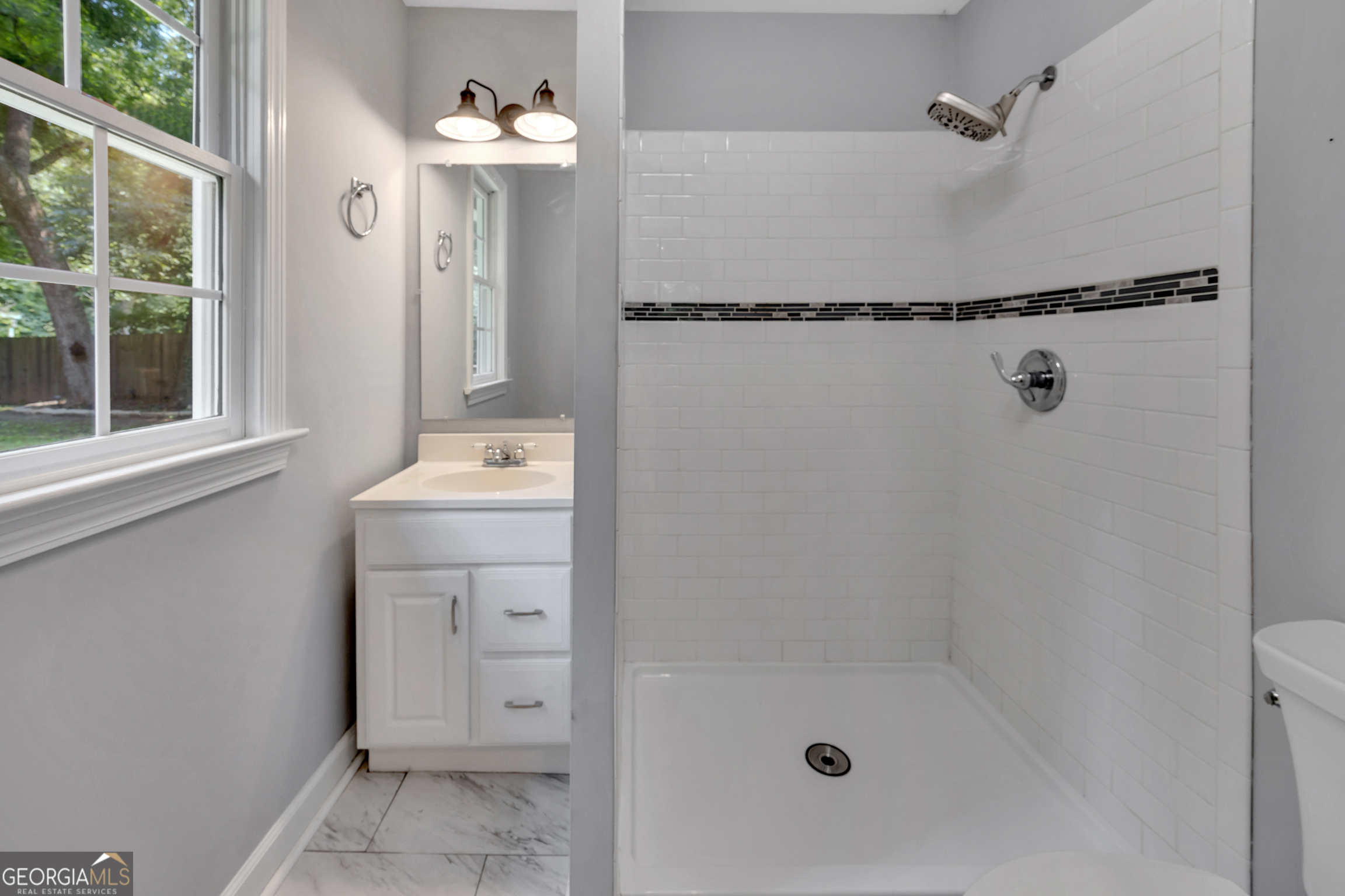 131 S Johnson Street Property Photo 20