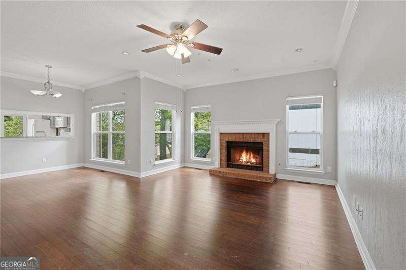 694 Shore View Property Photo 6