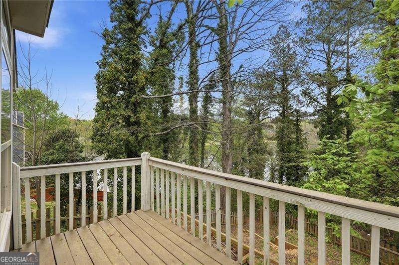 694 Shore View Property Photo 16