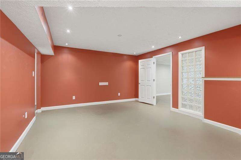 694 Shore View Property Photo 31